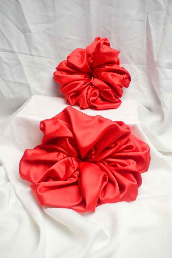 jual scrunchies ikat rambut scrunchie, scrunchi lucu, jual hiasan rambut, perhiasan rambut dan kepala lembut, bahan kain soft silk satin by Nathacraft Accessories