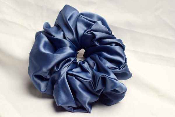 jual scrunchies ikat rambut scrunchie, scrunchi lucu, jual hiasan rambut, perhiasan rambut dan kepala lembut, bahan kain soft silk satin by Nathacraft Accessories