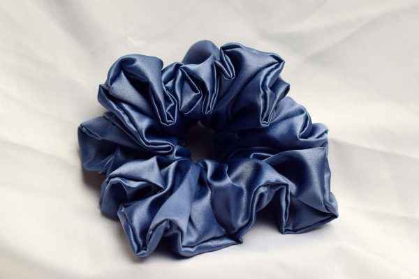 jual scrunchies ikat rambut scrunchie, scrunchi lucu, jual hiasan rambut, perhiasan rambut dan kepala lembut, bahan kain soft silk satin by Nathacraft Accessories