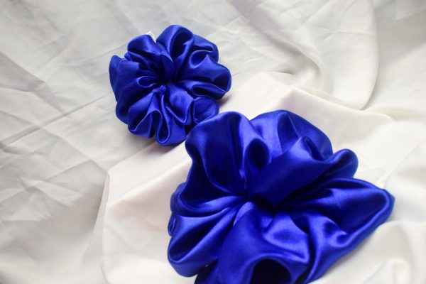 jual scrunchies ikat rambut scrunchie, scrunchi lucu, jual hiasan rambut, perhiasan rambut dan kepala lembut, bahan kain soft silk satin by Nathacraft Accessories