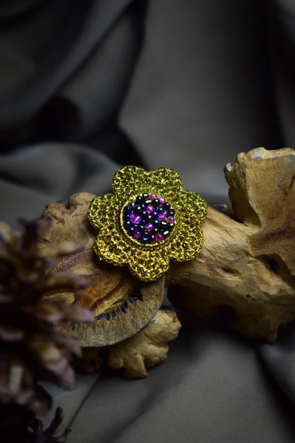 TAVIA BROOCH (RS - 6009) - Image 4